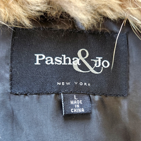 Pasha & Jo Raccoon Fur Down Quilted Vest Black | Size L - Picture 6 of 9